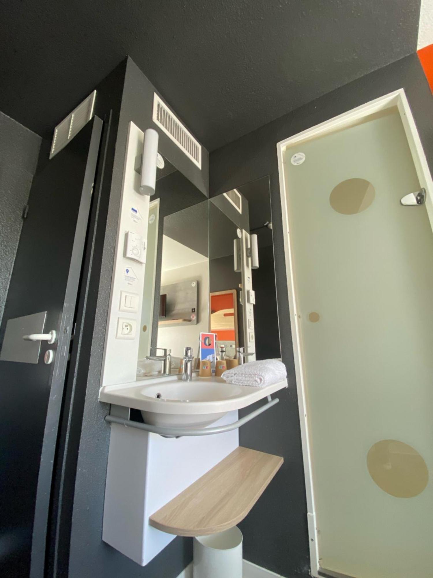 Ibis Budget Perpignan Sud Luaran gambar